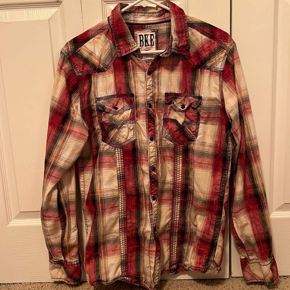 Mens M vintage BKE pearl snap long sleeve